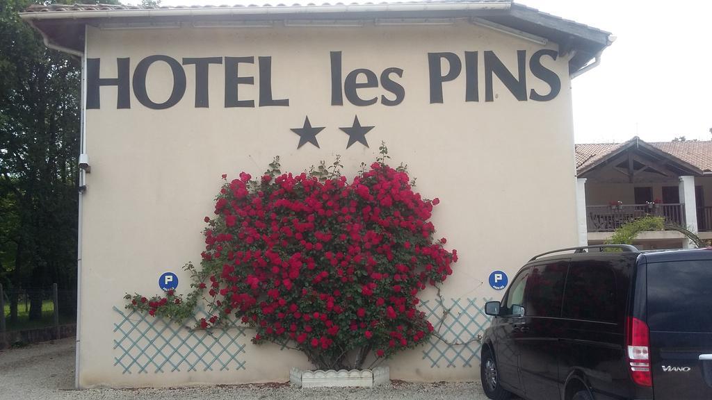 Hotel Des Pins Le Tatre ภายนอก รูปภาพ